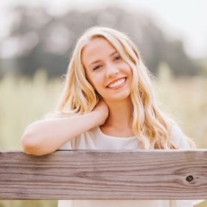 Meet your Posher, Hailey